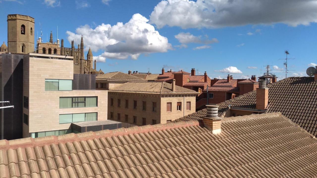 Almu Apartment Huesca Exterior photo